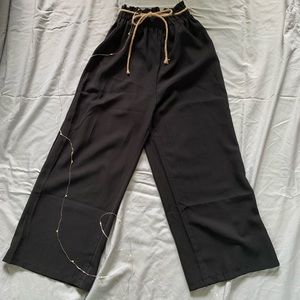 Some fashionable black pants